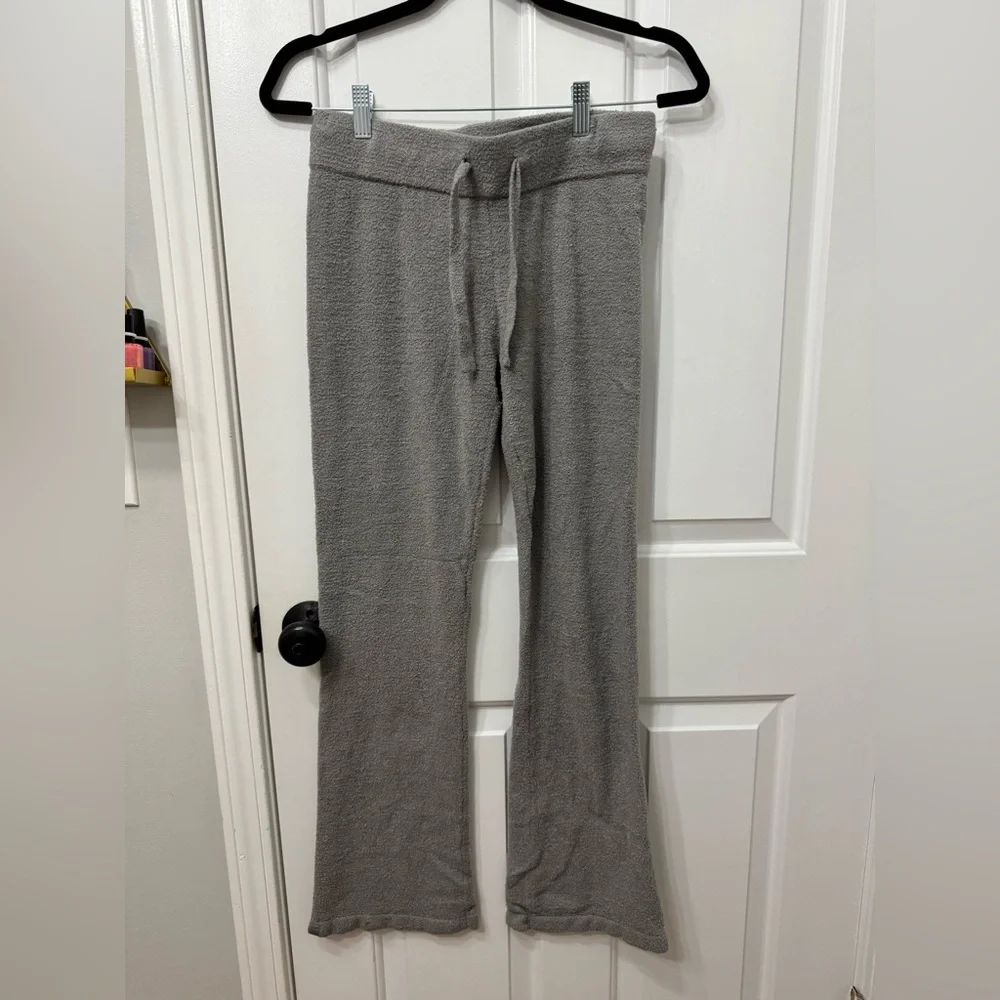 Barefoot Dreams Cozy Gray Knit Pants - Picture 1 of 3